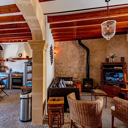 Holiday home Sienna Townhouse - Charming House Central Old Town