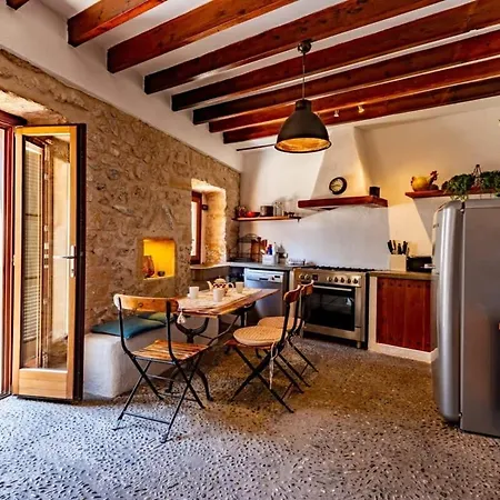 Holiday home Sienna Townhouse - Charming House Central Old Town Pollenca